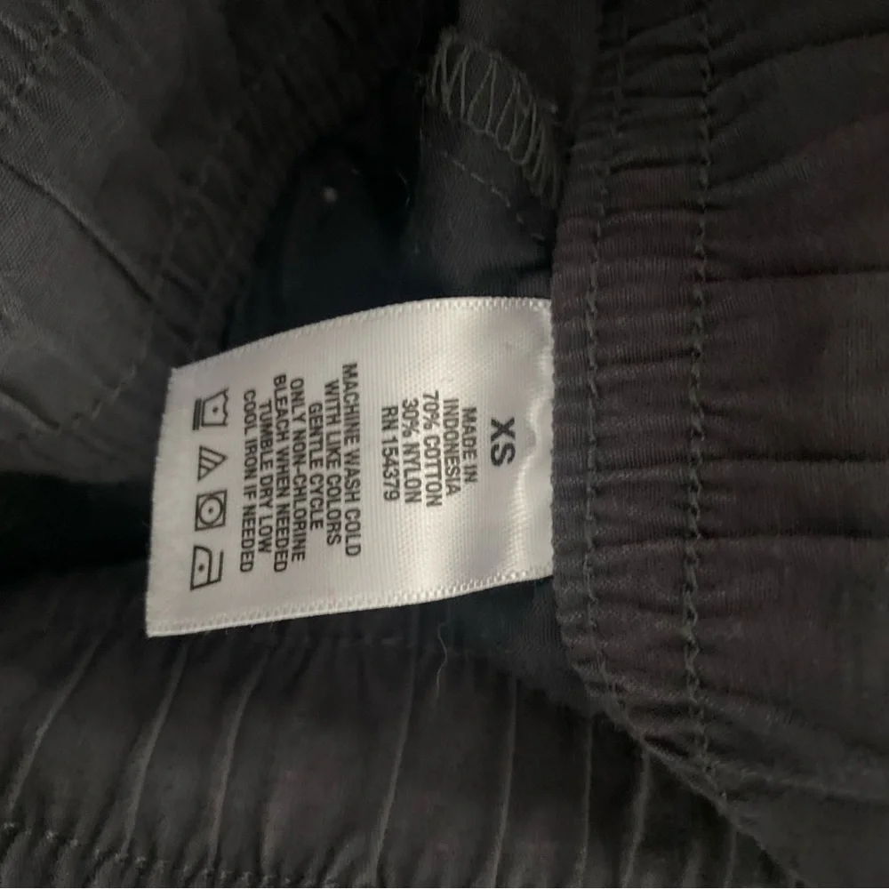 Aeropostale Gray Cargo Pants Relaxed Fit XS